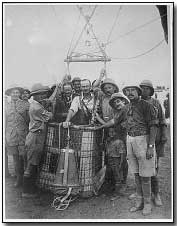 British balloon observer ready to make an ascension in Mesopotamia