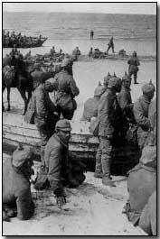 German soldiers on the shore at Skatre