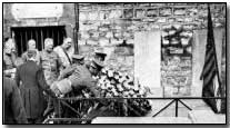 Pershing laying a wreath on the grave of Lafayette
